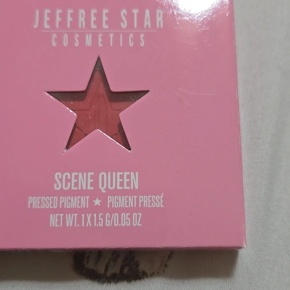 Jeffree Star Cosmetics Grand Prismatic Blue Eyeshadow and Scene Queen